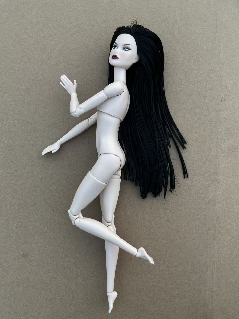 Superwhite Poppy Collectible T - đánh giá và giá Yoga Fitness Model