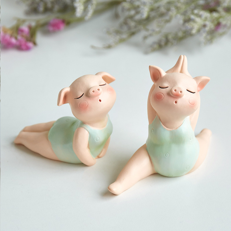Mini Piglet Resin Sculpture De - đánh giá và giá Yoga Fitness Model