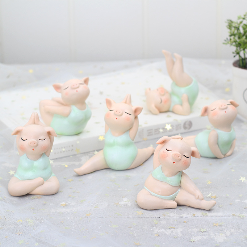 Mini Piglet Resin Sculpture De - đánh giá và giá Yoga Fitness Model